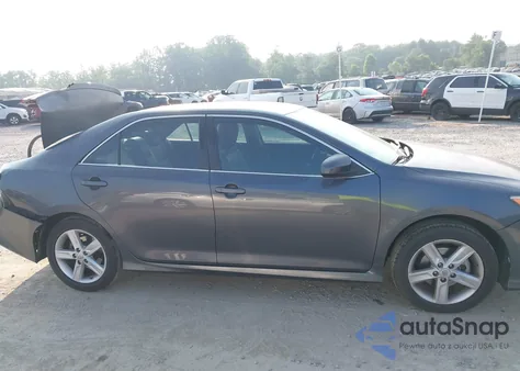 2012 Toyota Camry Se z USA, uszkodzony, nr VIN 4T1BF1FK9CU596787